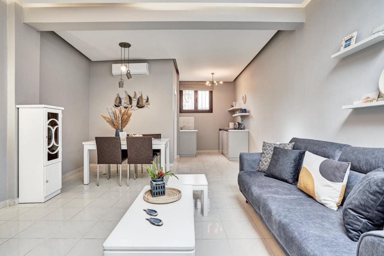 Old Town Luxury Velvet Apartment Rhodes City Exterior photo