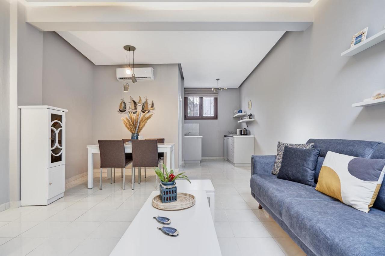 Old Town Luxury Velvet Apartment Rhodes City Exterior photo