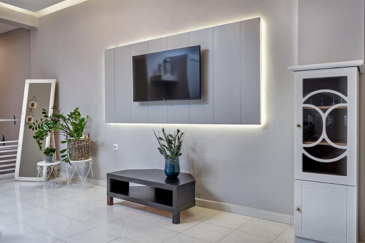 Old Town Luxury Velvet Apartment Rhodes City Exterior photo